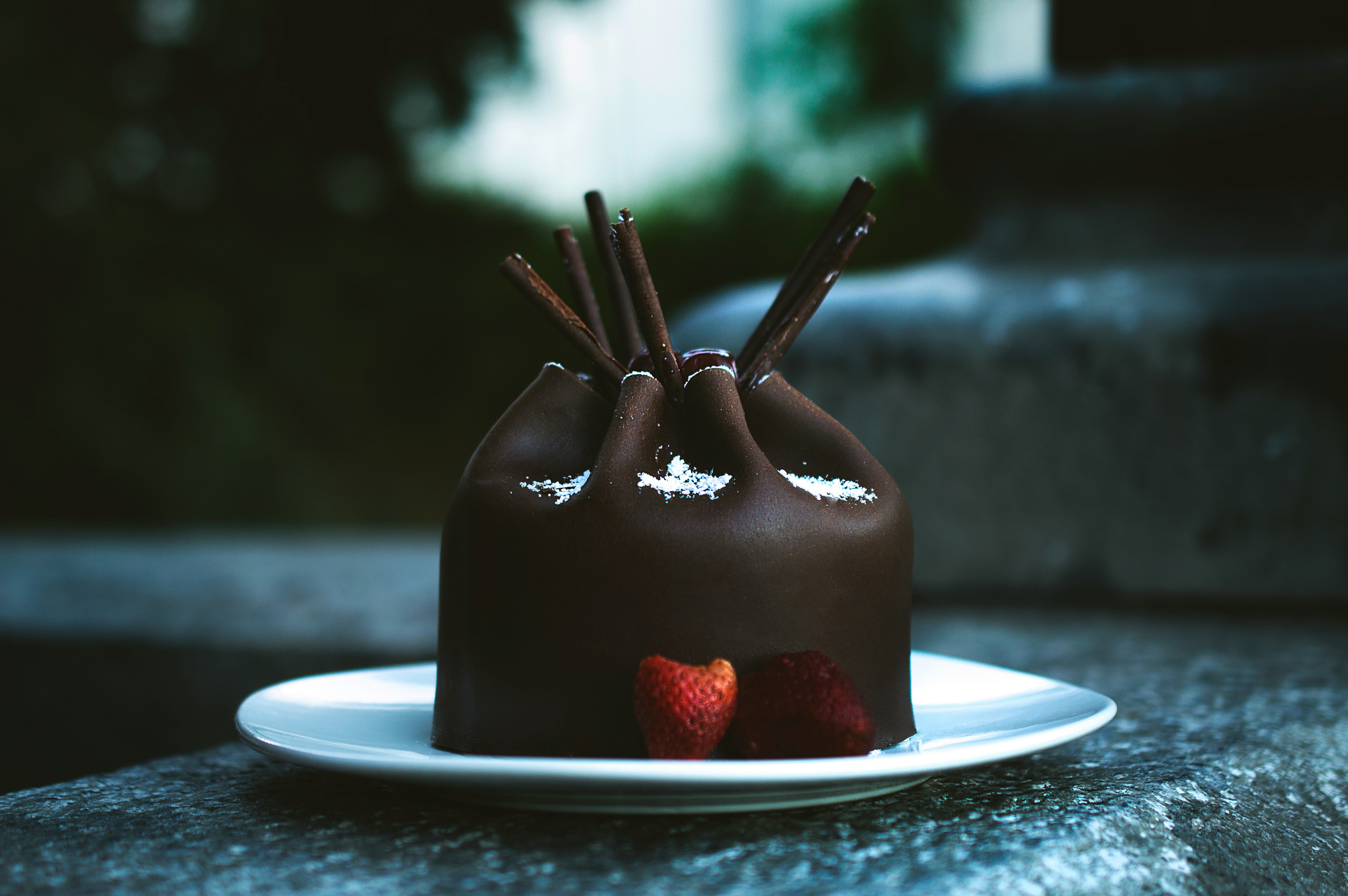 Pastel de lava de chocolate